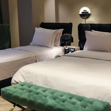 Unik Selitë e Vogël