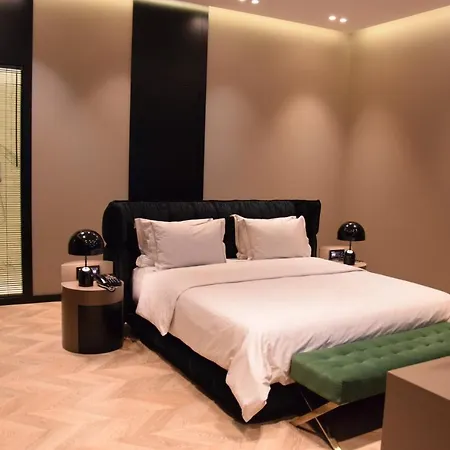 Unik 4* Tirana