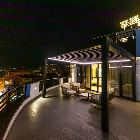 Unik 4* Tirana