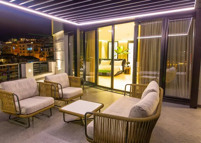 Hotel Unik Selitë e Vogël