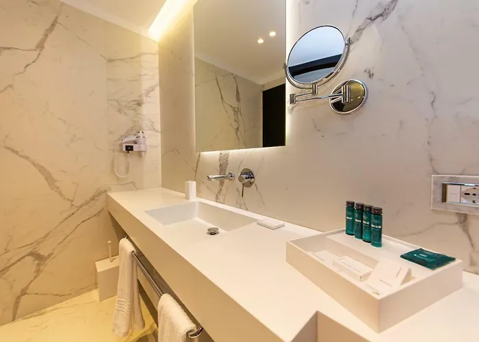 Unik Hotel Selitë e Vogël